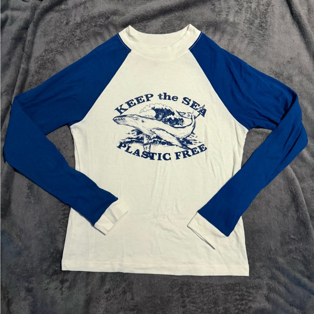 Baseball Style Graphic Longsleeve